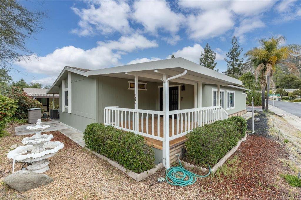8975 Lawrence Welk Dr Spc # 224 Property Photo 1