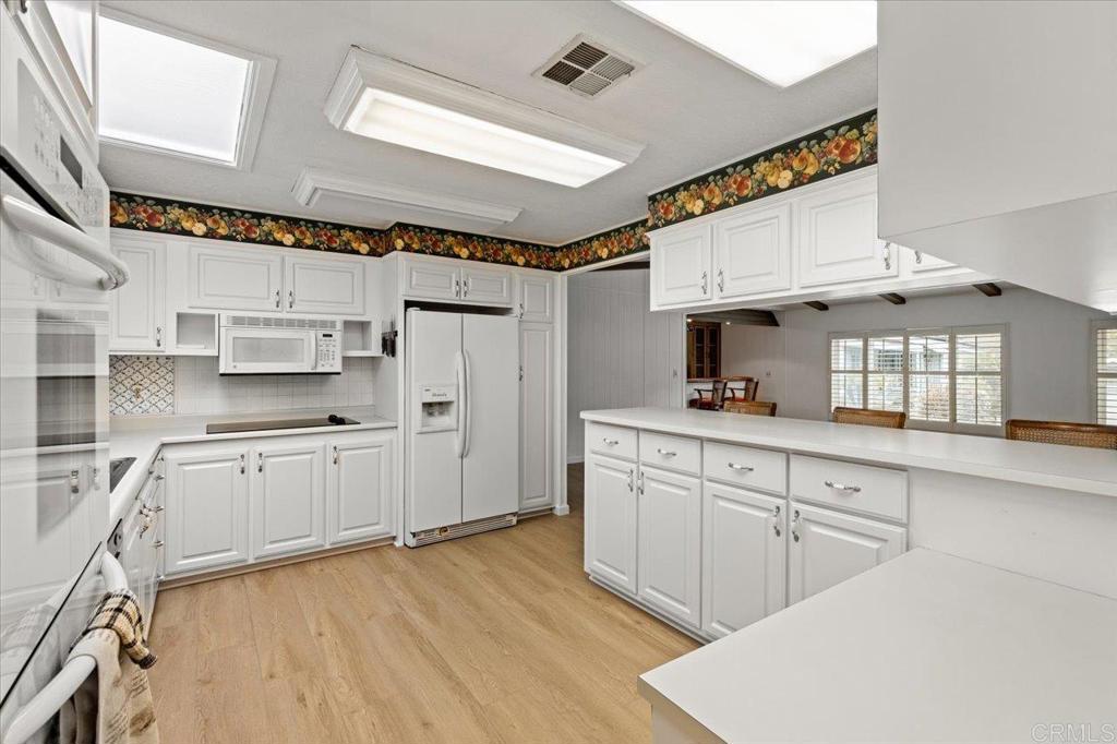 8975 Lawrence Welk Dr Spc # 224 Property Photo 20
