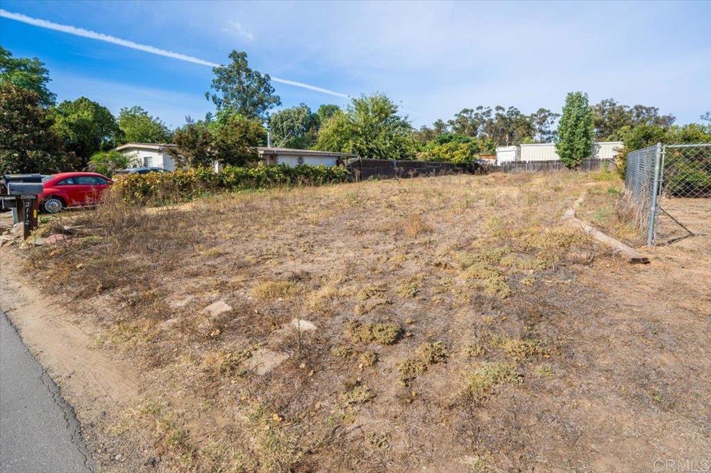 0 Raymond Avenue Property Photo