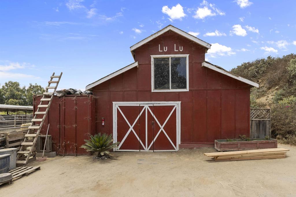 13998 Old El Camino Real Property Photo 9