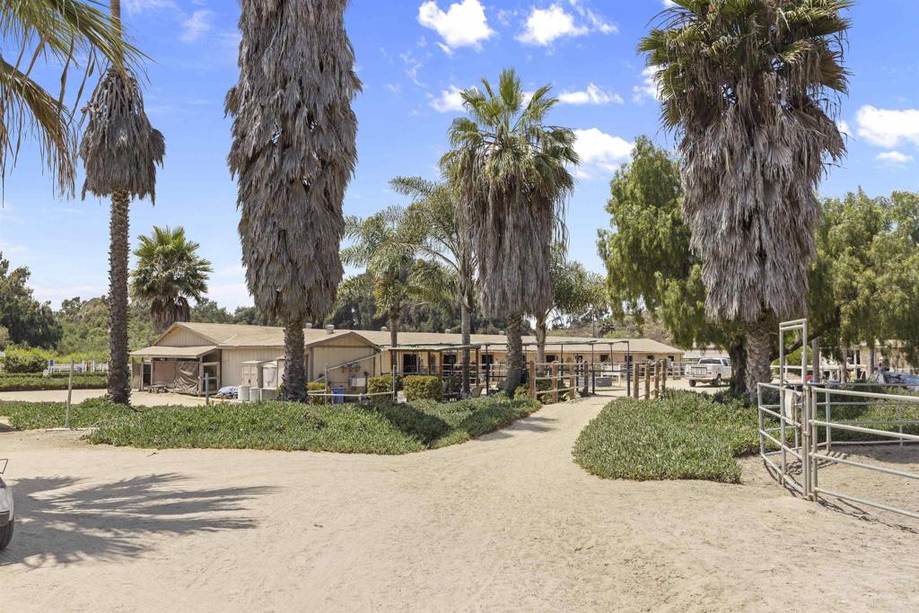 13998 Old El Camino Real Property Photo 22