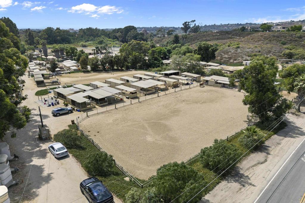 13998 Old El Camino Real Property Photo 34