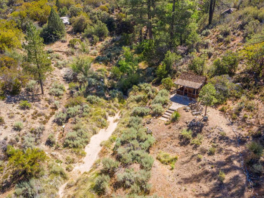 60833 Table Mountain Rd Property Photo 12