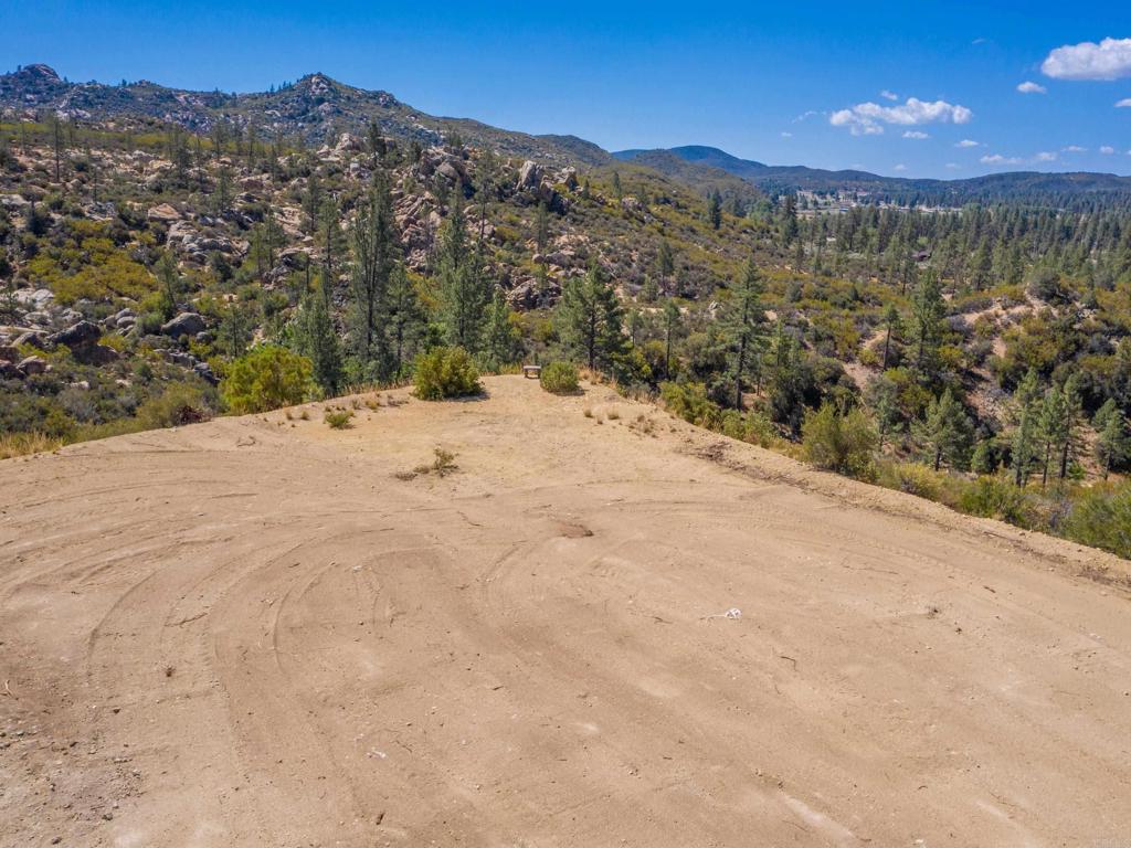 60833 Table Mountain Rd Property Photo 14