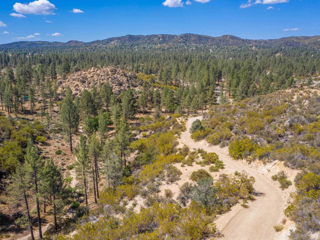 60833 Table Mountain Rd Property Photo 25