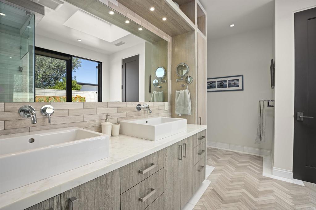 770 W Solana Circle Property Photo 32