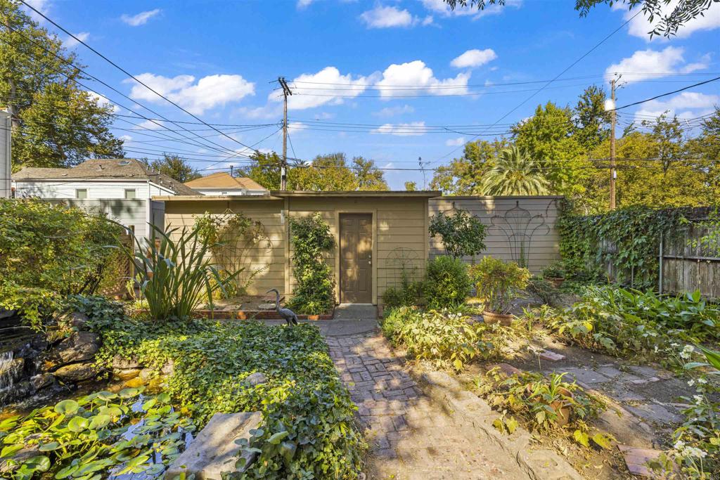 2711 I Street Property Photo 25