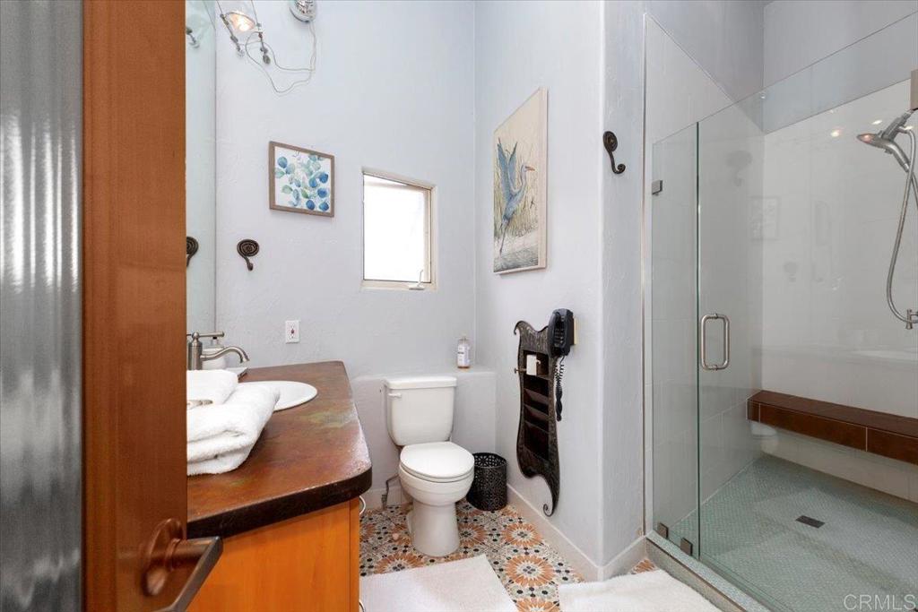 1733 Coast Property Photo 13