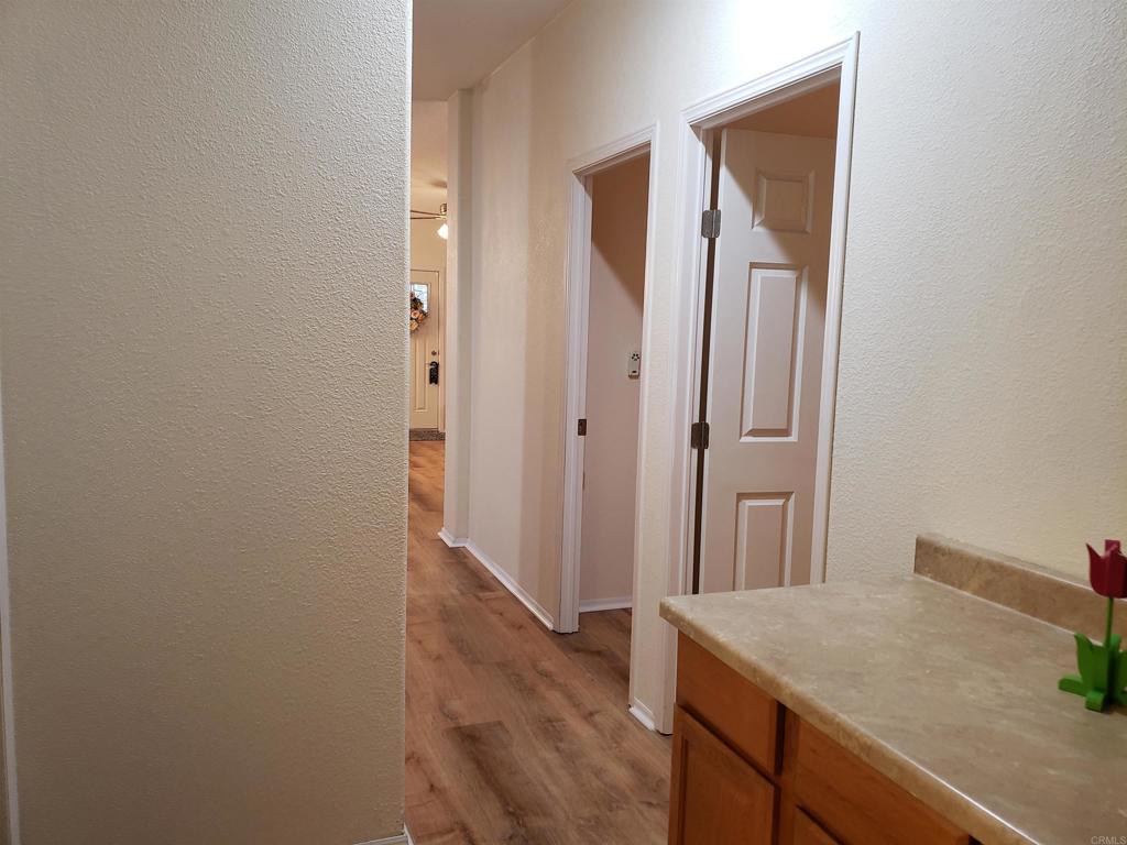 1010 E Bobier Drive 46 Property Photo 20