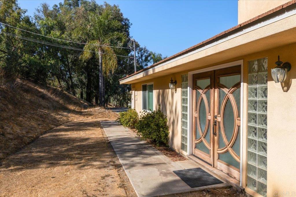 13413 Mirar De Valle Property Photo 4