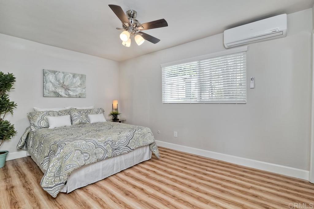 5045 Woodyard Ave Property Photo 9