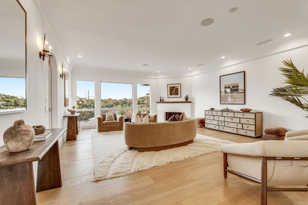 7102 Via De Maya Property Photo 11