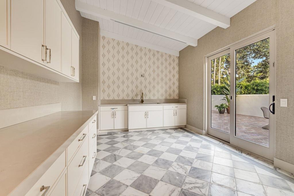 7102 Via De Maya Property Photo 21