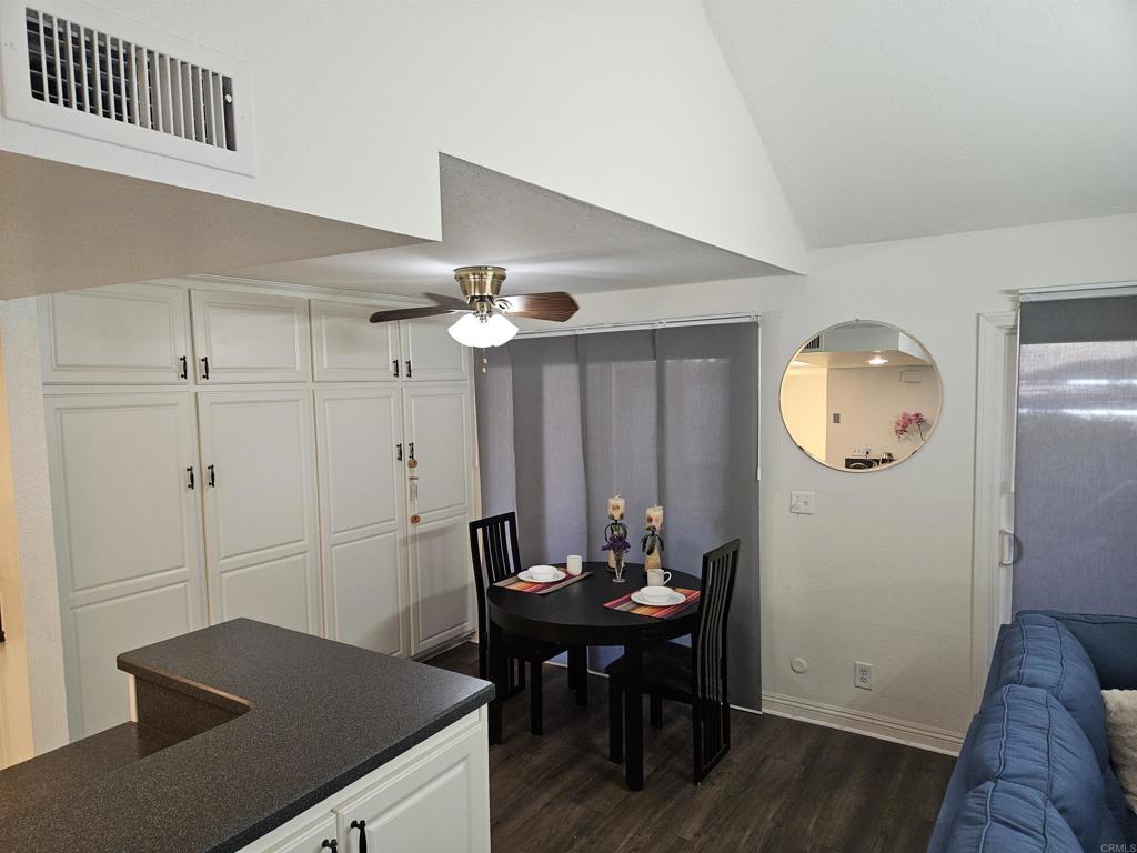 23821 Green Haven Lane Property Photo 5