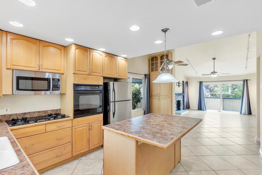 204 Cerco Rosado Property Photo
