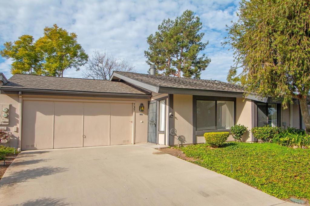737 Nob Circle Property Photo 1