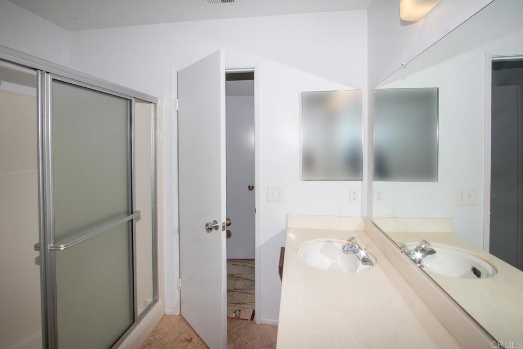 737 Nob Circle Property Photo 14