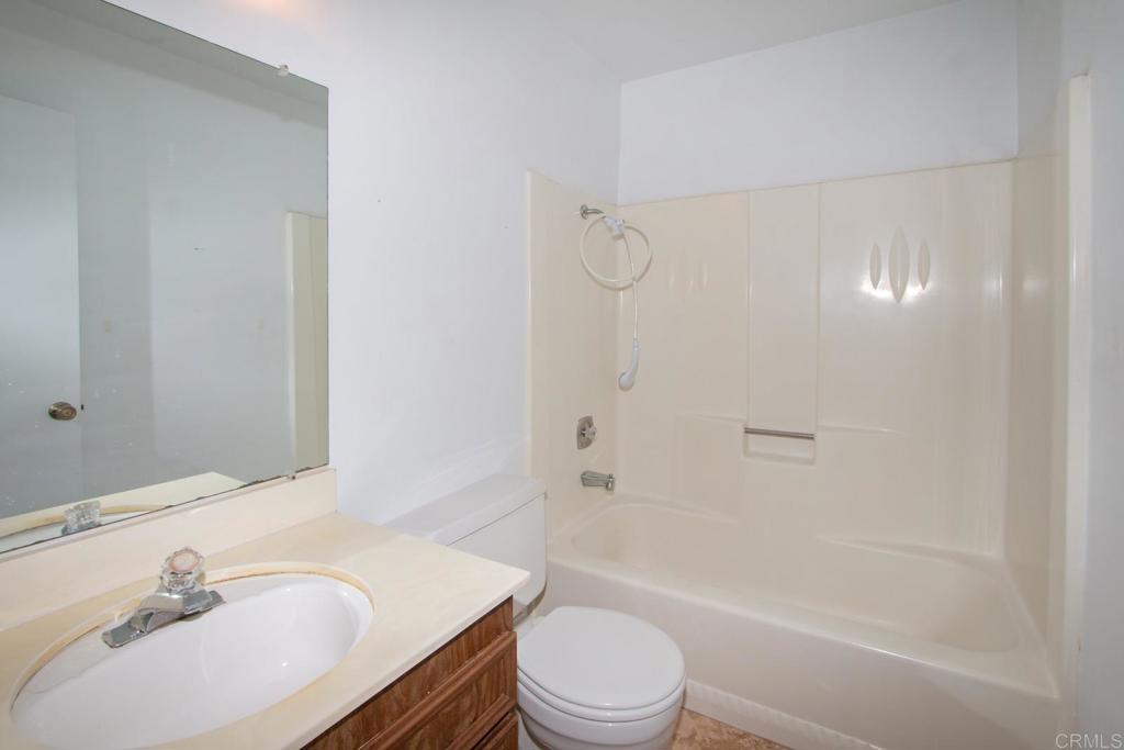 737 Nob Circle Property Photo 16
