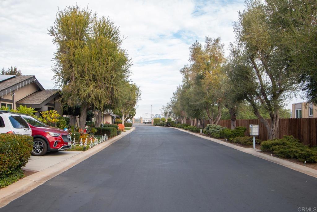 737 Nob Circle Property Photo 20