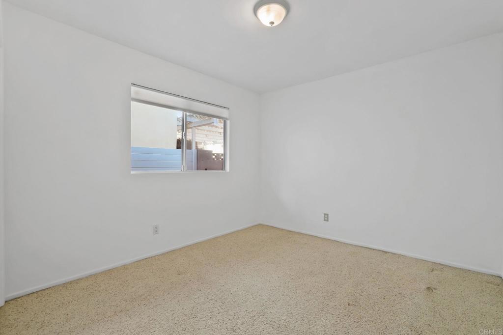 17575 Santa Paula Circle Property Photo 26