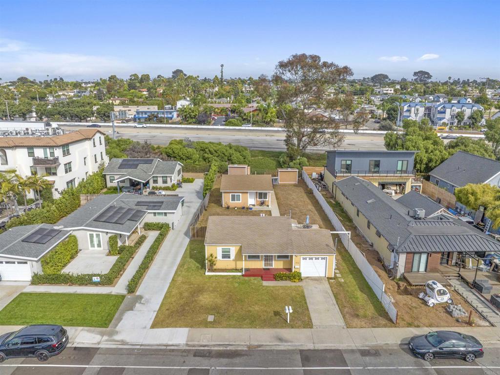 3660 3662 Harding Street Property Photo 4