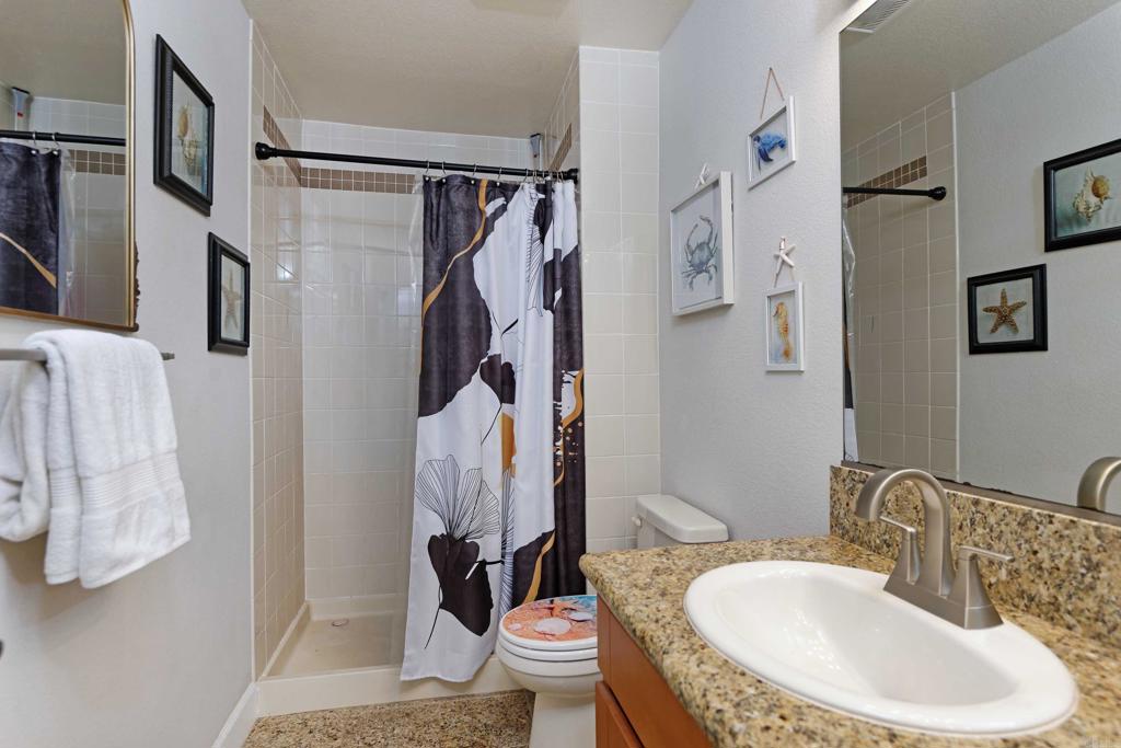 8503 Villa La Jolla Drive B Property Photo 10