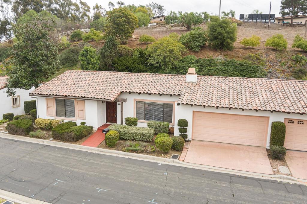 1221 La Paloma Gln Property Photo