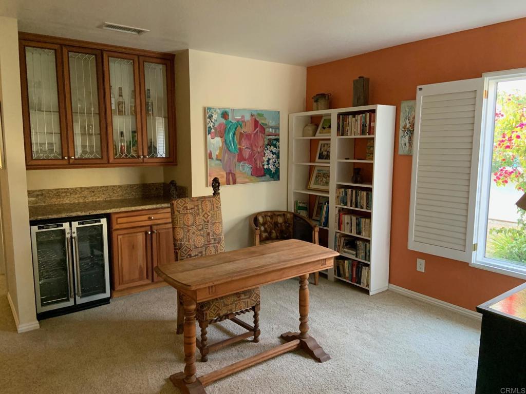 4217 Beach Bluff Road Property Photo 8
