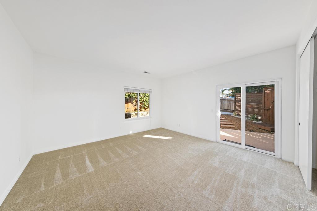 869 Eugenie Avenue Property Photo 32
