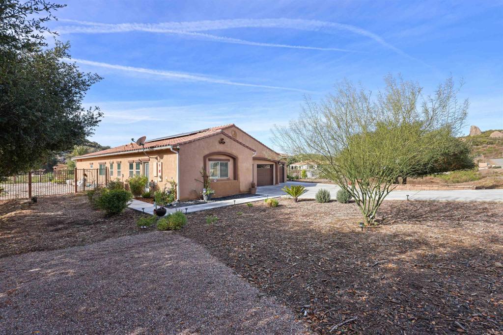 12264 Via Ruscello Property Photo 28