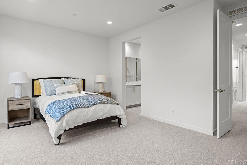 2581 Broom Lane Property Photo 6