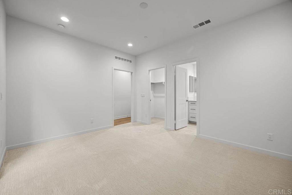 2545 Broom Lane Property Photo 12