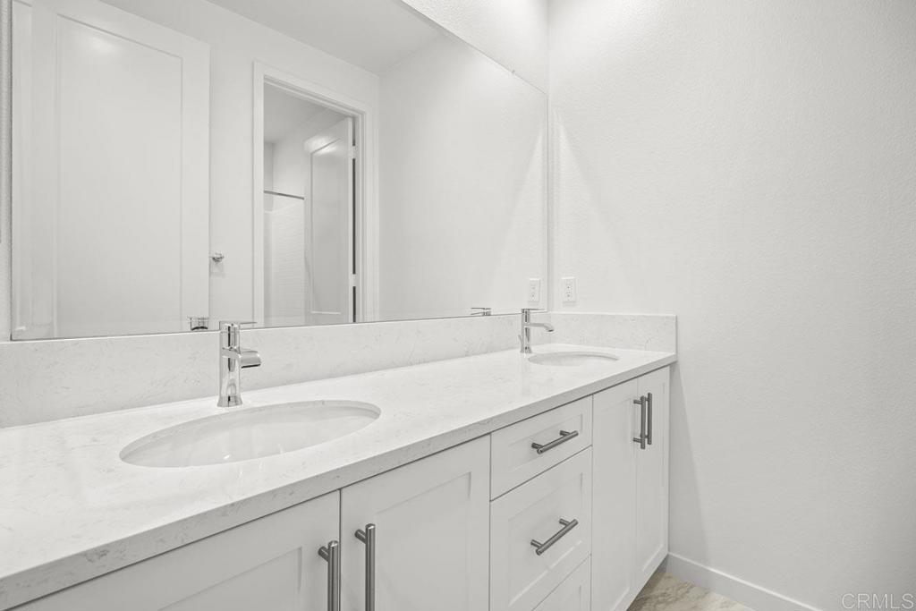 2545 Broom Lane Property Photo 14