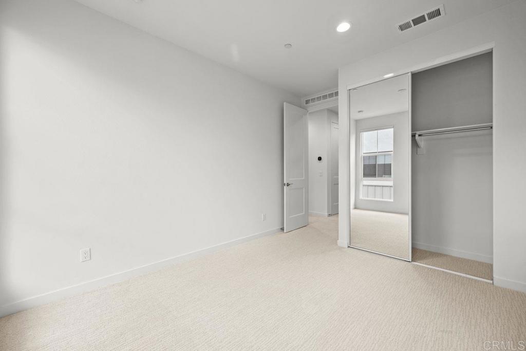 2545 Broom Lane Property Photo 16