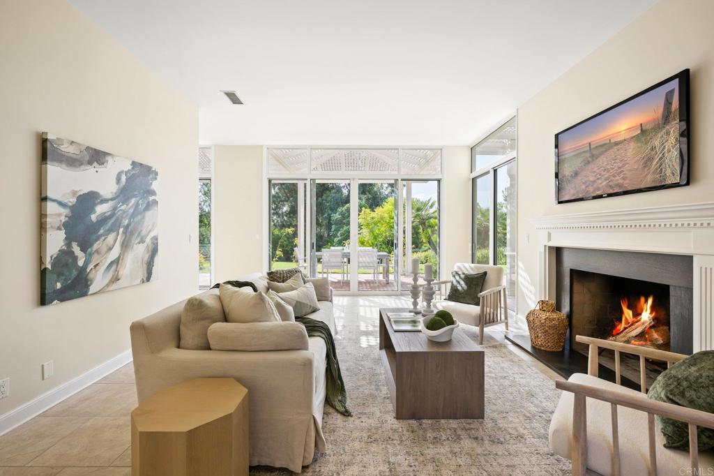 5851 Via De La Cumbre Property Photo 16