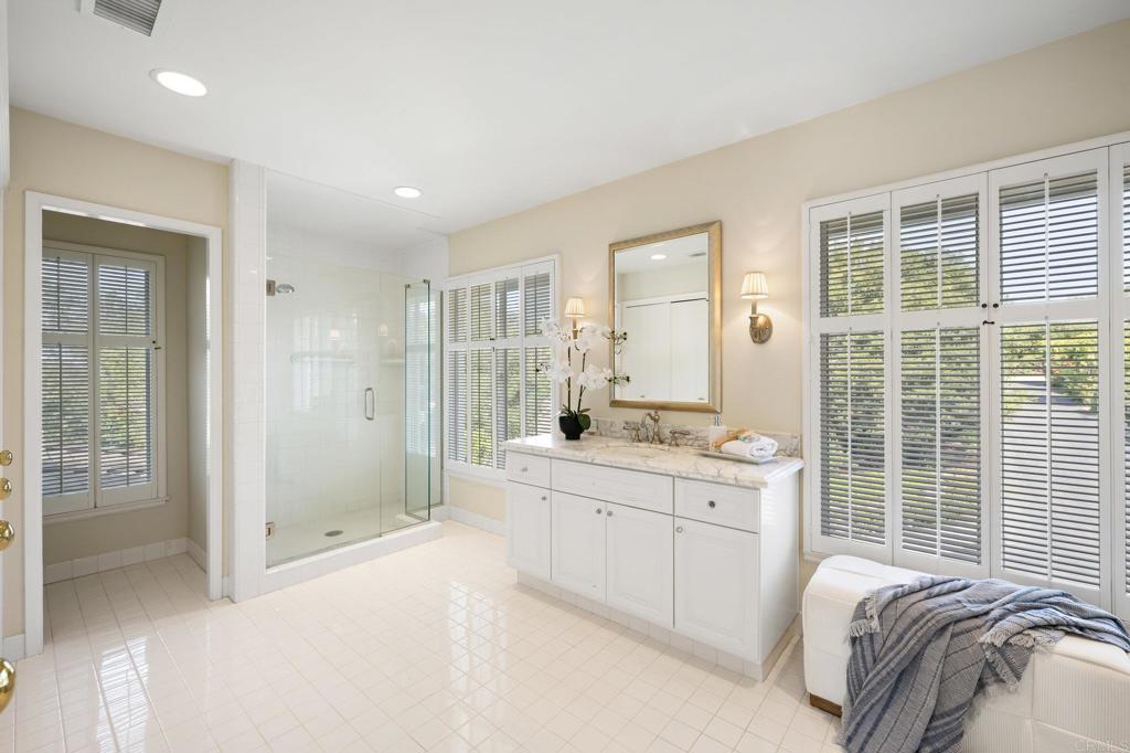 5851 Via De La Cumbre Property Photo 33