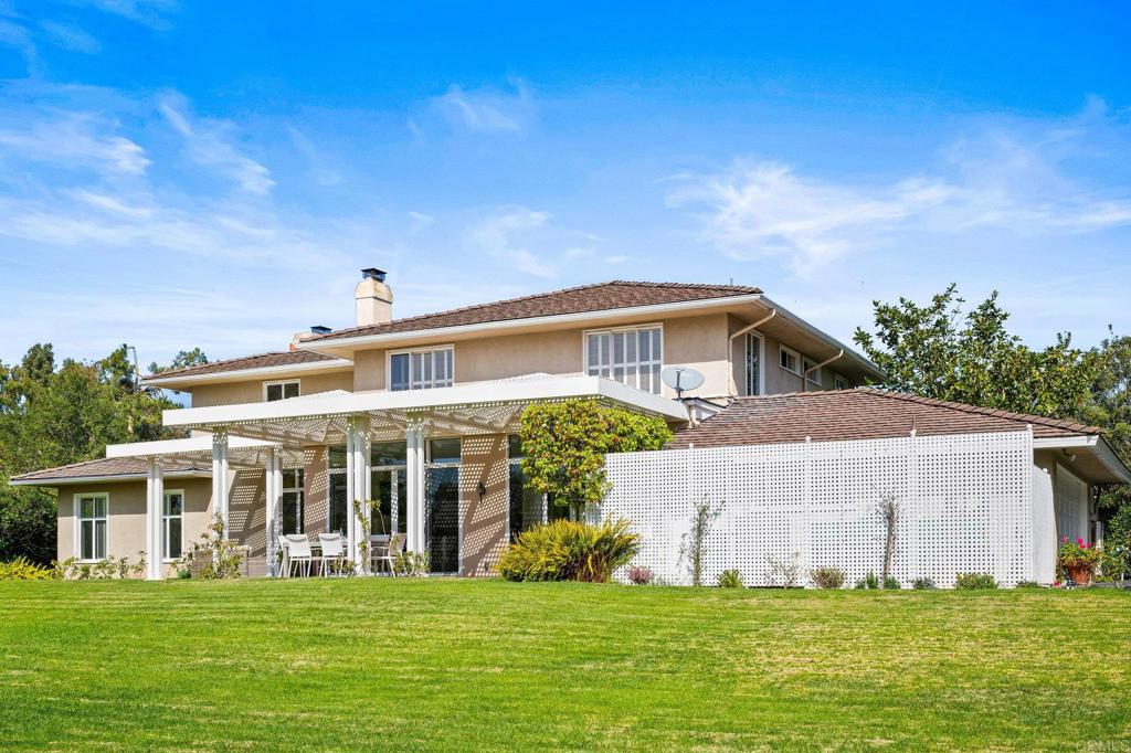 5851 Via De La Cumbre Property Photo 44