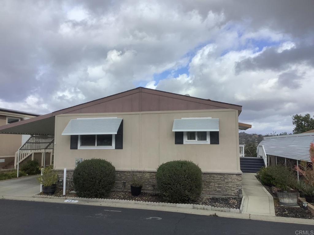 525 W El Norte Pkwy 267 Property Photo