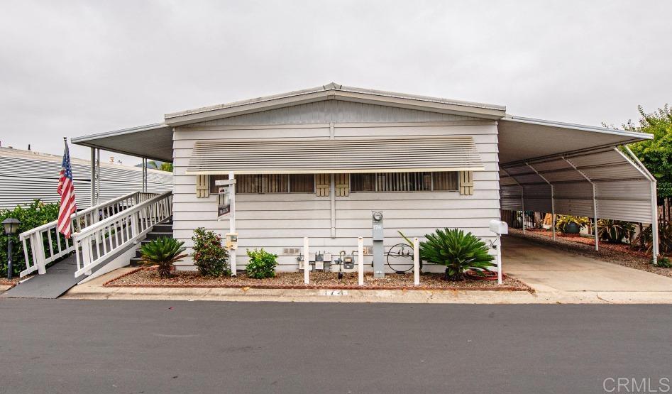 1010 E Bobier Drive 174 Property Photo 1