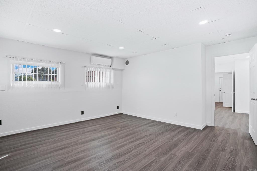 555 2nd Street 3 Property Photo 10