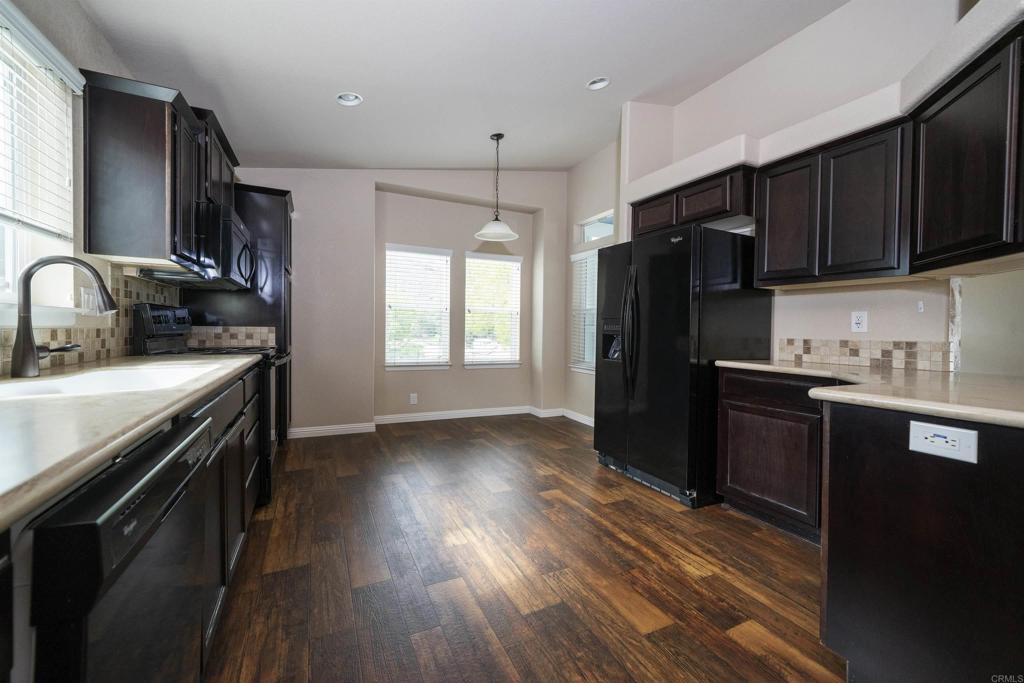 8975 Lawrence Welk Dr 112 Property Photo 8