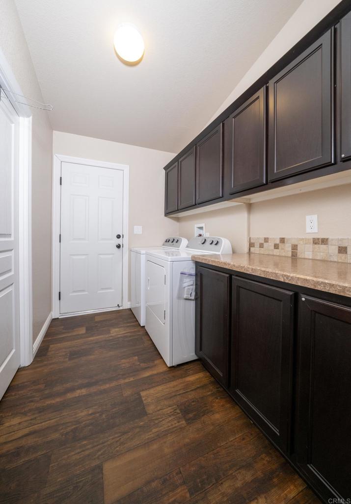 8975 Lawrence Welk Dr 112 Property Photo 20
