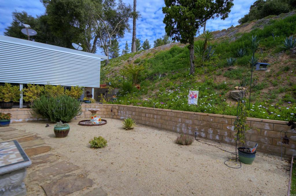 8975 Lawrence Welk Dr 112 Property Photo 26