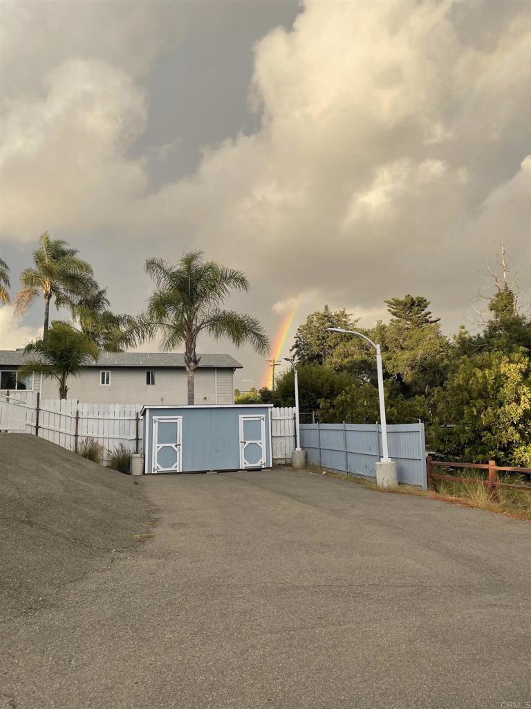 408 N Pico Property Photo 8