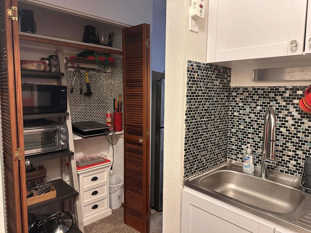 Kai Ikena Dr 1/2 Property Photo 5