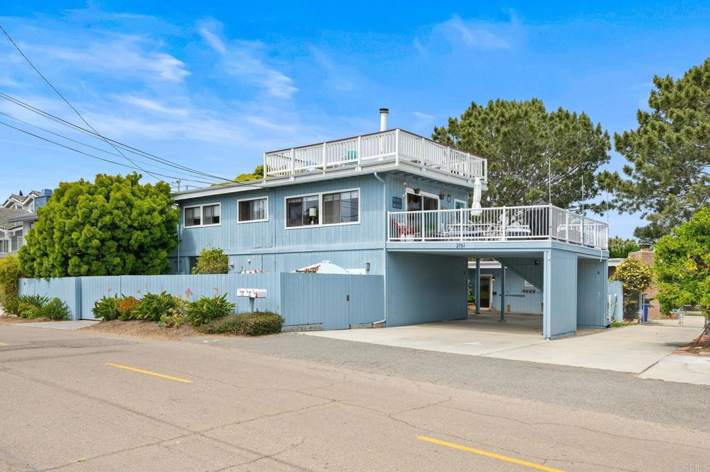 2151 Glasgow Avenue Property Photo 4