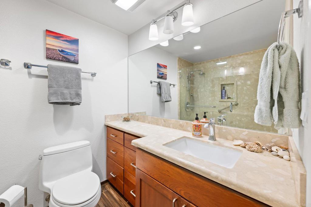 2151 Glasgow Avenue Property Photo 47