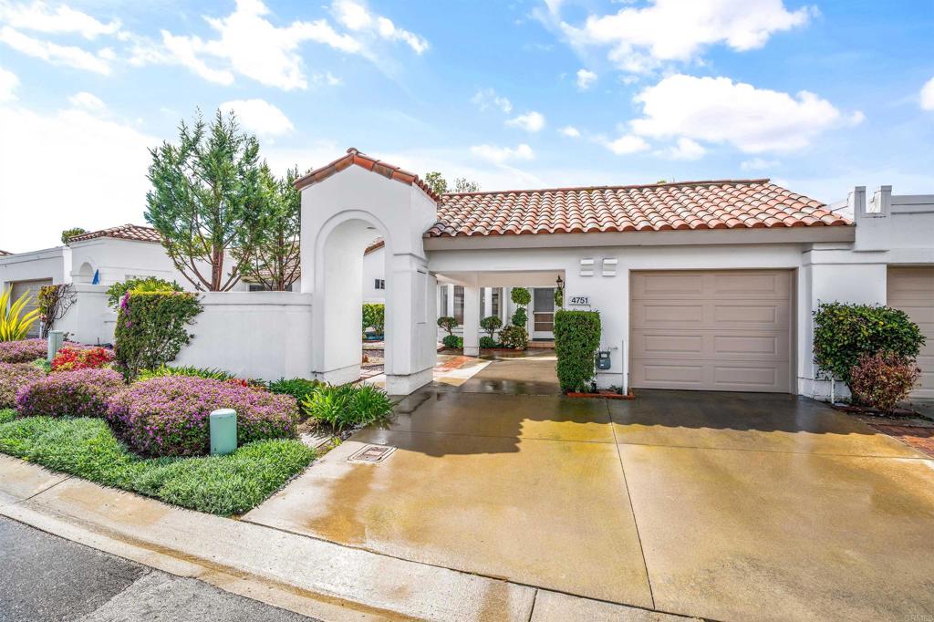 4751 Galicia Property Photo