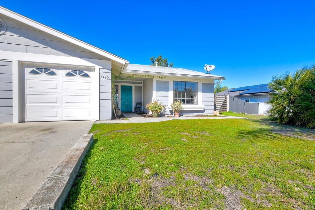 5162 Mandarin Property Photo