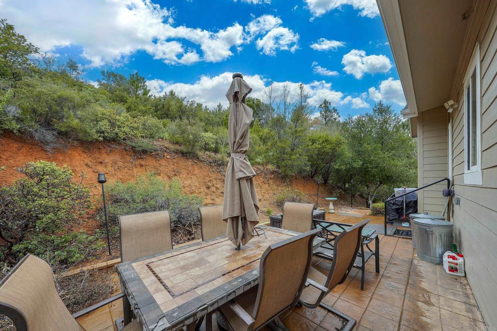 1626 Frisius Drive Property Photo 10